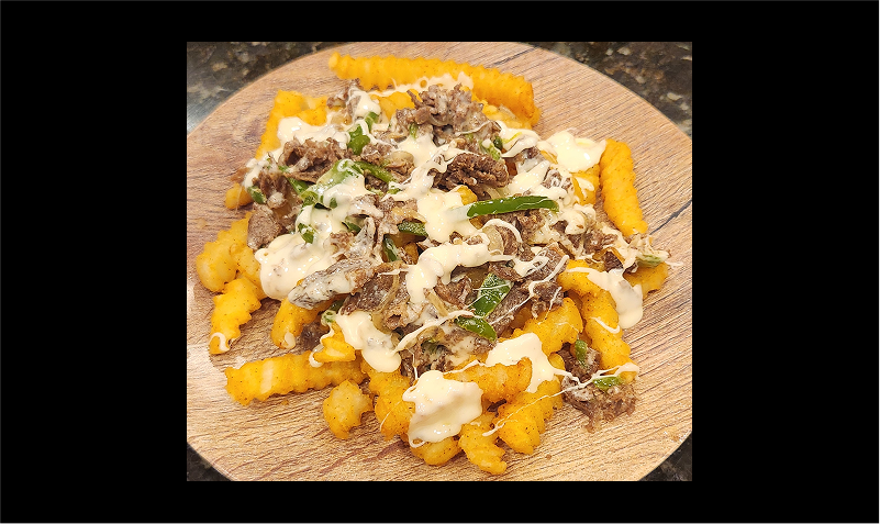 PHILLY CHEESE STEAK FRIES